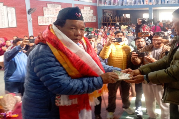 महावीर भन्छन्ः ‘रिसाएर होईन, ठेस लागेर चुनाव लड्न आएको हुँ’